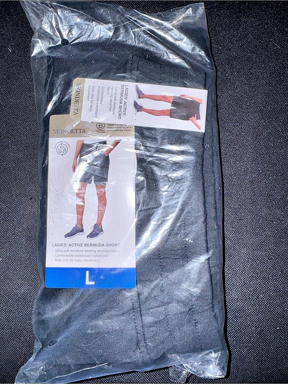 Mondetta Ladies' Active Bermuda Short Black Size Large NWT